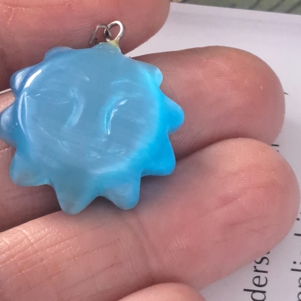 Blue semiprecious carved sun - Picture 6 of 6